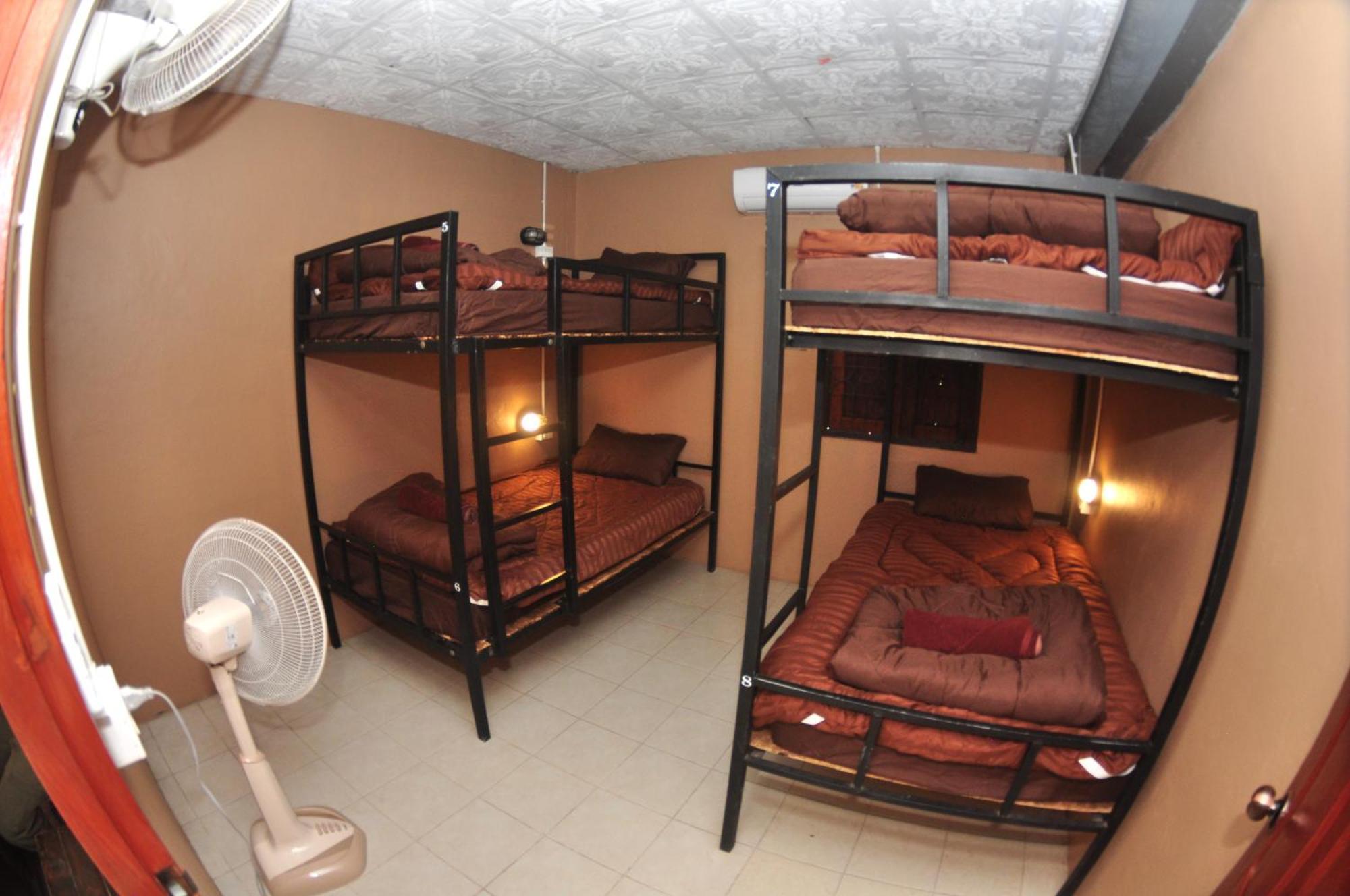 Sharky'S Hostel باي المظهر الخارجي الصورة
