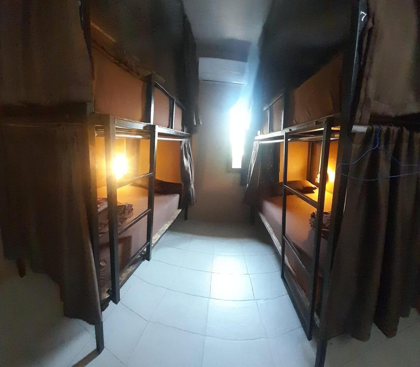 Sharky'S Hostel باي المظهر الخارجي الصورة